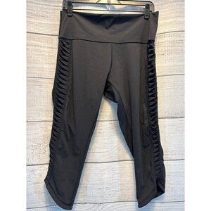 Lululemon Sunshine Salutation Crop Size 12